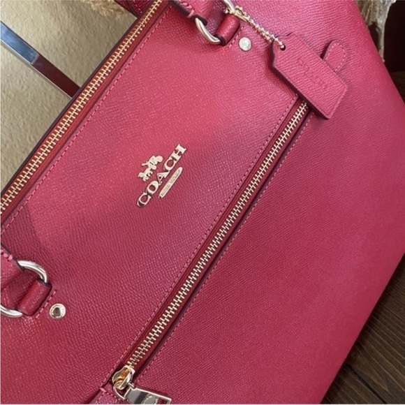 New Coach tote bag - Picture 6 of 16